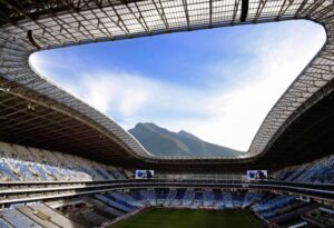 日中超焦点,山东泰山与,河南队握手,大发彩神,彩票投注,在线购彩,彩票分析,高频彩票