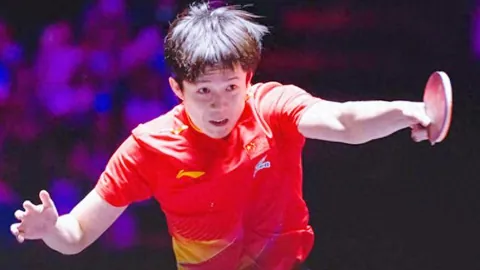 3月19日NBA常规赛：雄鹿迎战勇士，巴特勒亮点回顾